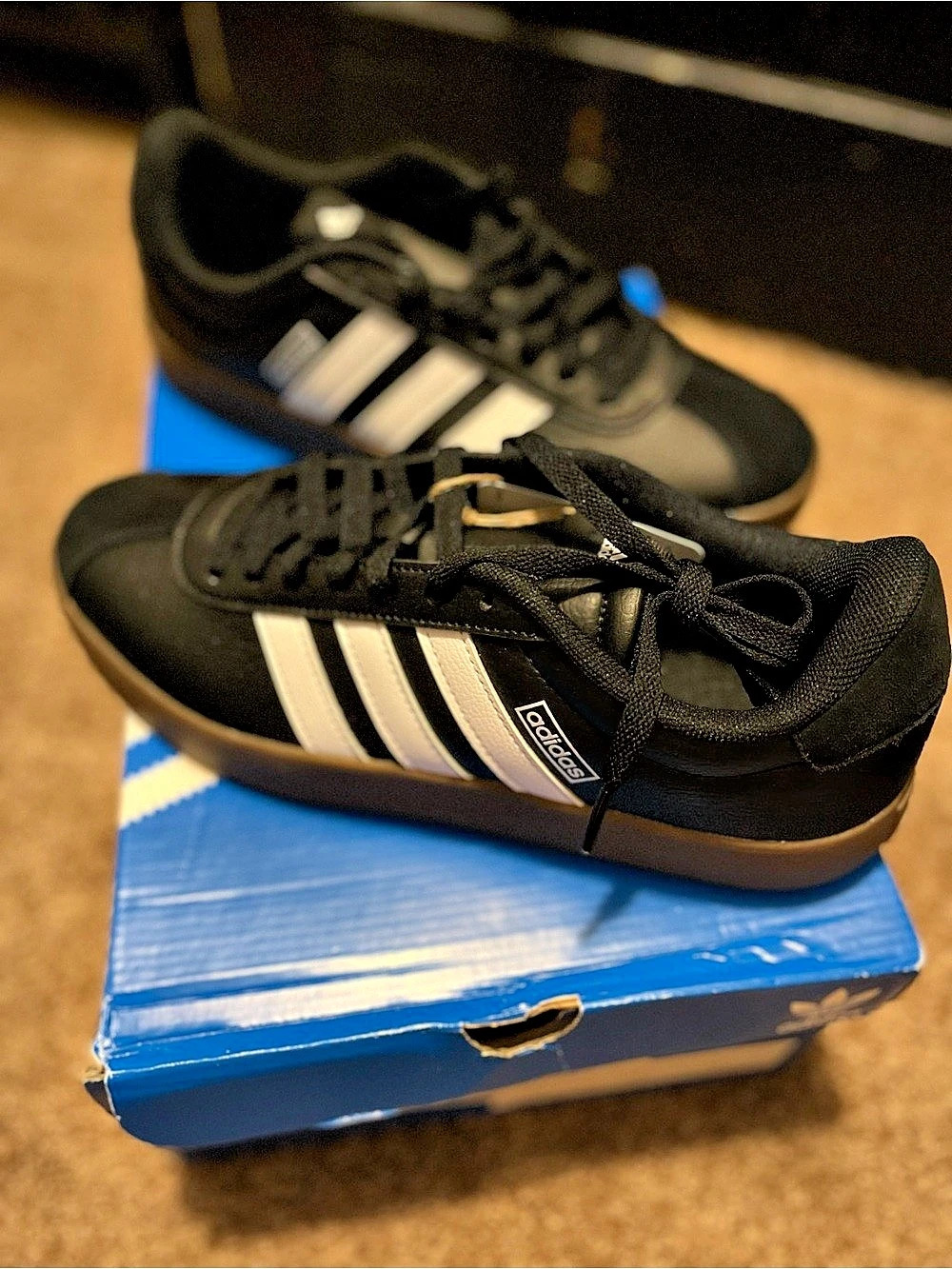 adidas VL Court 3.0 Black & White Sneakers women’s size 8